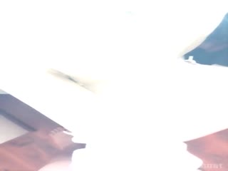 双马尾可爱萌妹子，翘著丰满屁屁配合肉棒插入