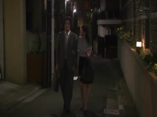 [中文字幕]CAWD-039出張先の相部屋で絶倫上司に何度も中出しされて