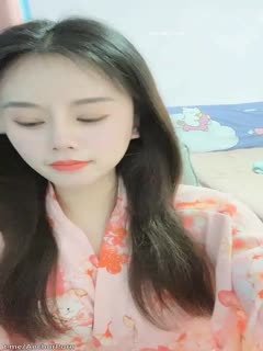 默默尔凡-开档黑丝诱惑！超敏感，跳蛋一碰阴蒂就喷了！
