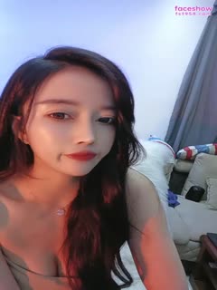 一库-高颜值长发网红主播穿性感黑丝高跟鞋露奶子露b诱惑！