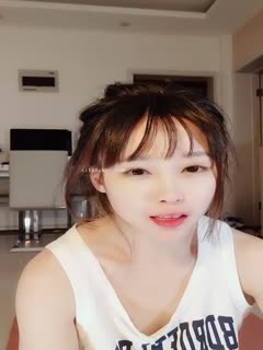 超美女神在洗手间用道具自慰